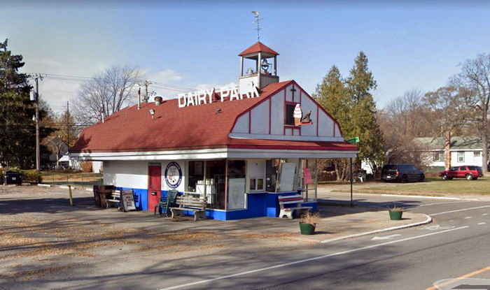 Dairy Park (Shredderz Food Truck) - 2020 Street View (newer photo)